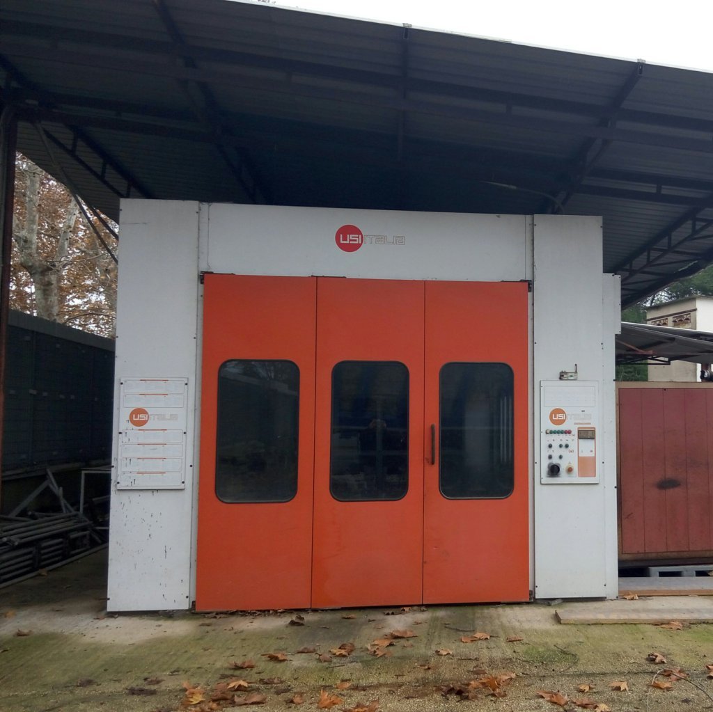 Cabina di verniciatura con impianto di depurazione - Pomili Demolizioni  Speciali