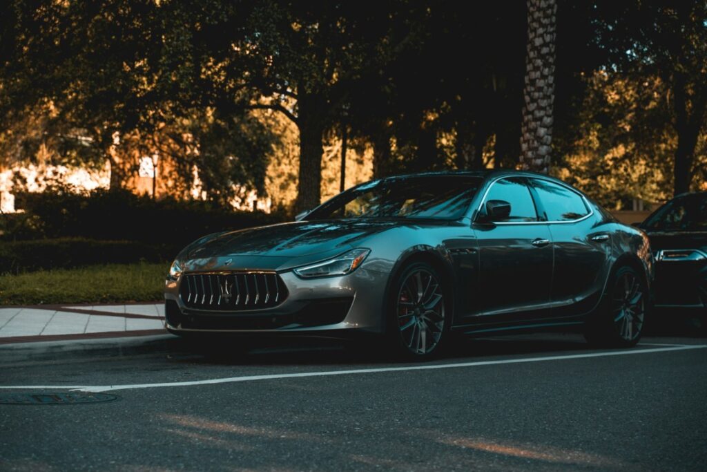 Maserati - Talia su Unsplash